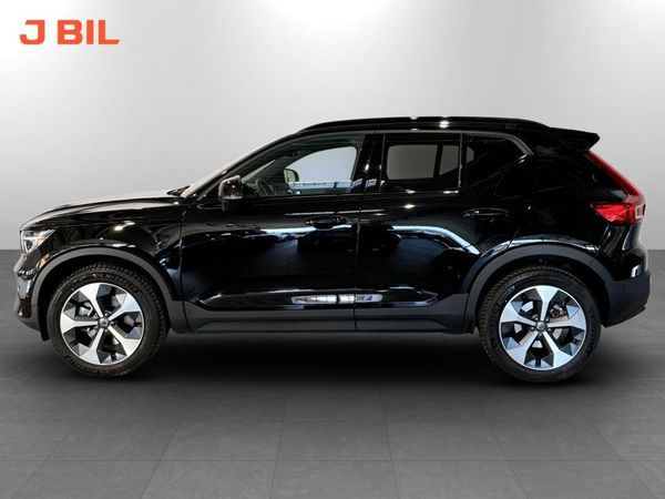 Volvo XC40 B4 Ultra Dark B4 197hk Aut PANO H/K - 2026