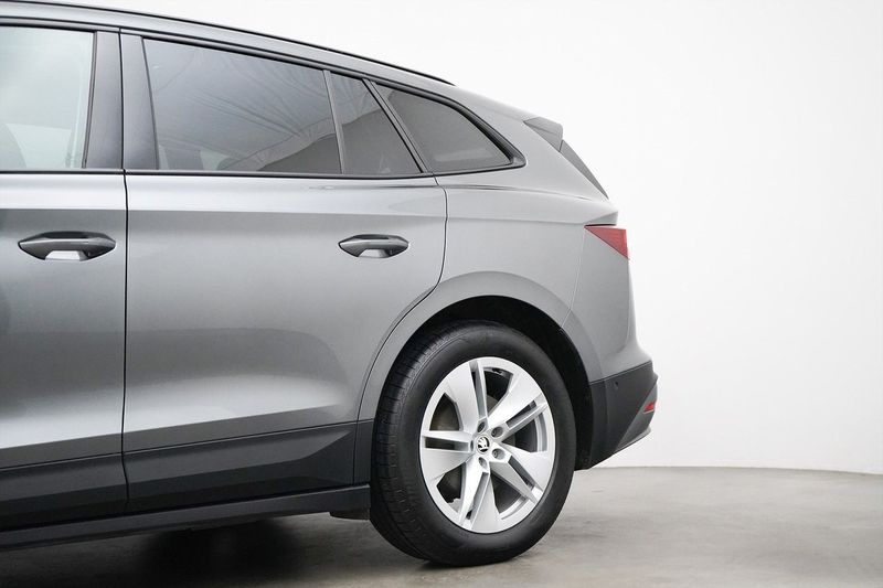 Skoda Enyaq bild 3