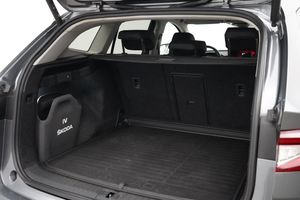 Skoda Enyaq bild 21