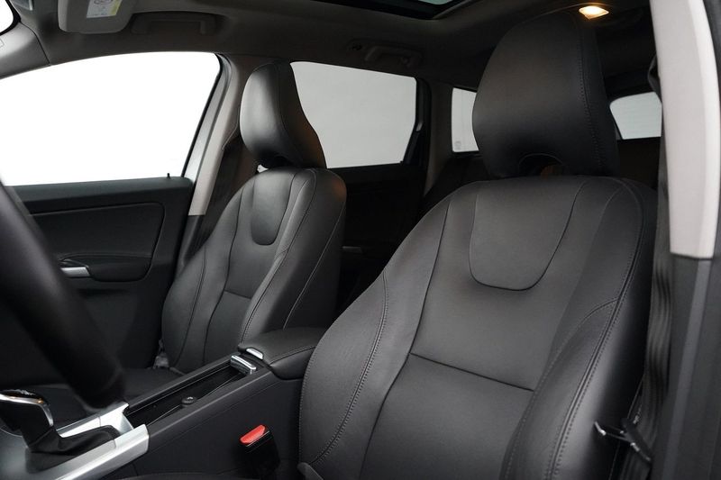 Volvo XC60 bild 8