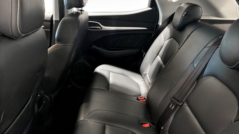 MG ZS EV bild 5