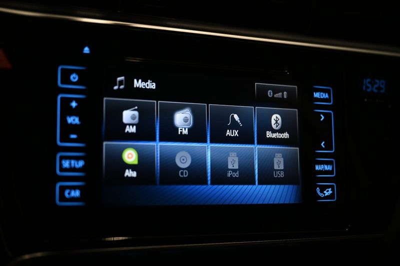 Toyota Auris bild 18