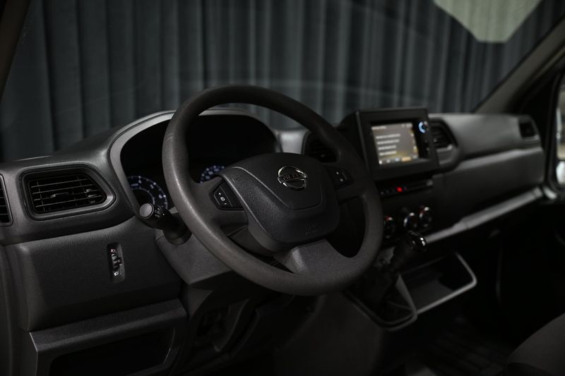 Nissan Interstar bild 14