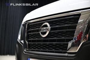 Nissan Interstar bild 2