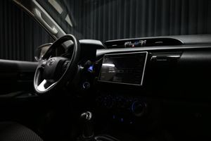 Toyota Hilux bild 24