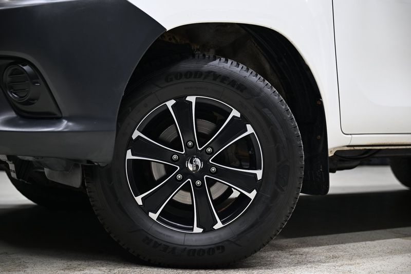 Toyota Hilux bild 5
