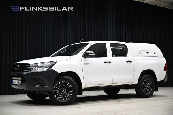 Toyota Hilux 2.4 AWD 150HK Dubbelhytt|Kåpa|Drag|Webasto|EnÄgare|Moms - 2017