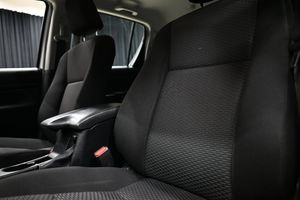Toyota Hilux bild 17