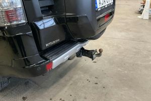 Mitsubishi Pajero bild 17