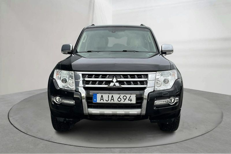 Mitsubishi Pajero bild 4