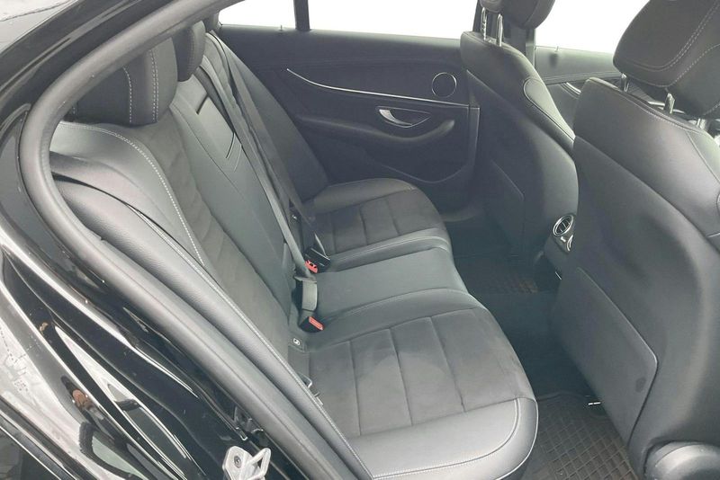Mercedes E300 bild 8