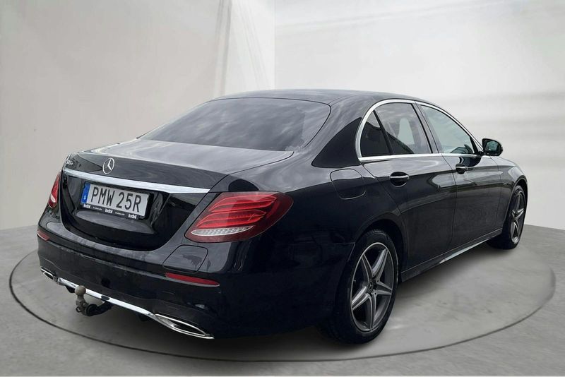 Mercedes E300 bild 3