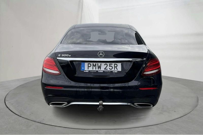 Mercedes E300 bild 5