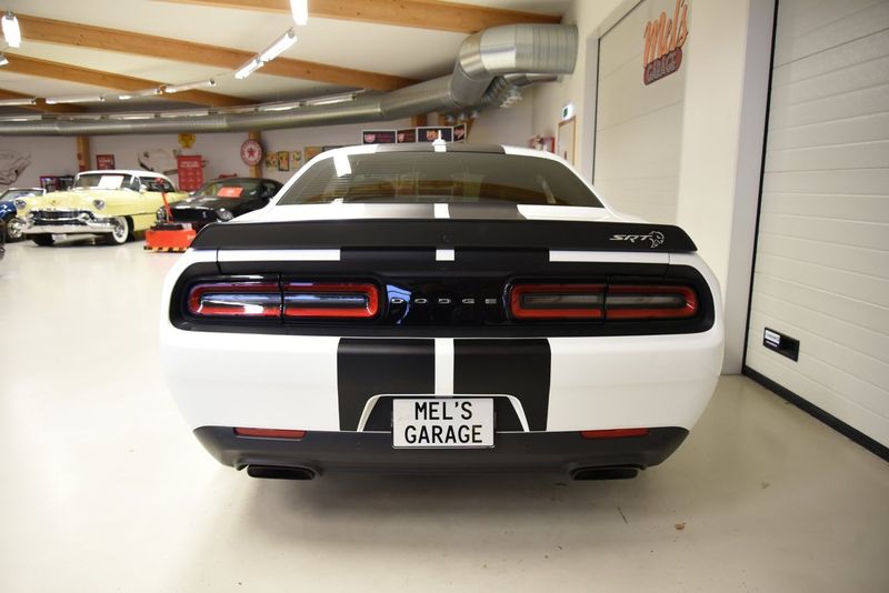 Dodge Challenger bild 7