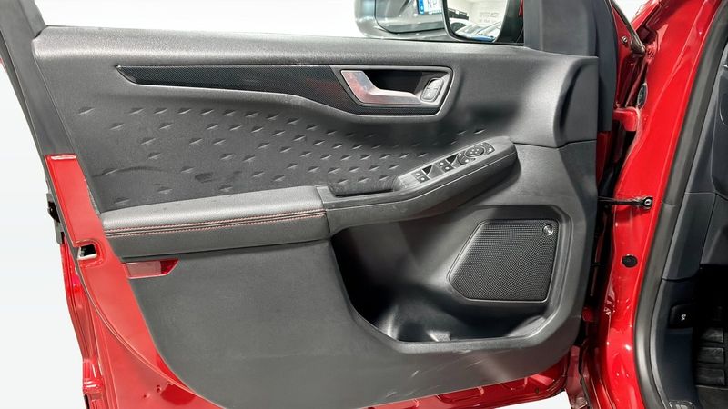 Ford Kuga bild 11
