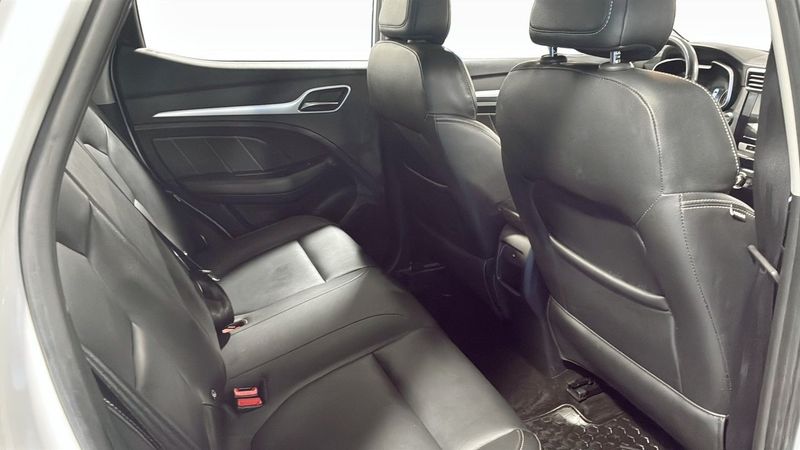 MG ZS EV bild 5