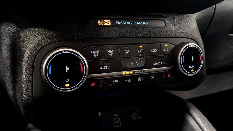 Ford Kuga bild 15