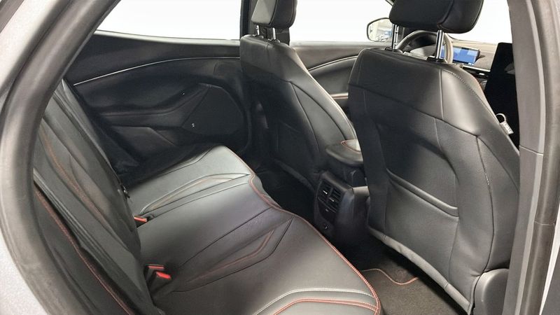 Ford Mustang Mach-E bild 5
