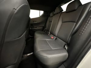 Toyota C-HR bild 16