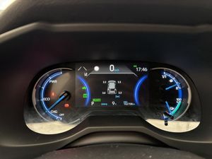 Suzuki Across bild 24