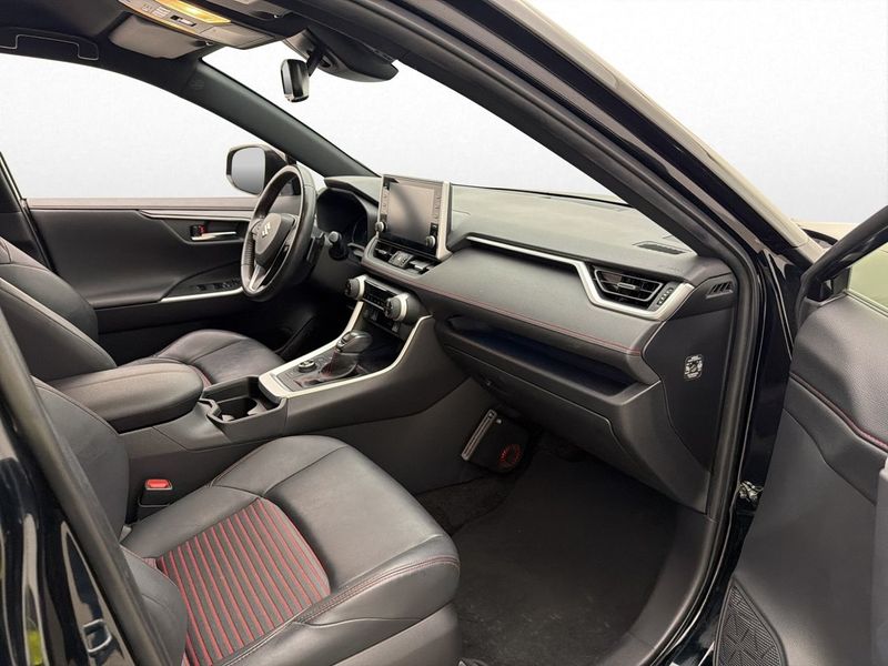 Suzuki Across bild 15