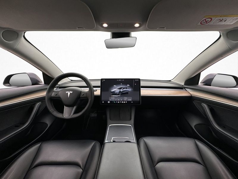 Tesla Model 3 bild 18