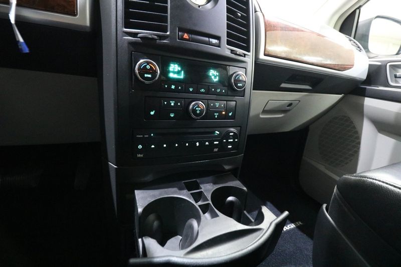 Chrysler Grand Voyager bild 10