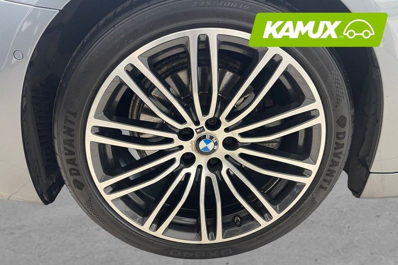 BMW 520 bild 8