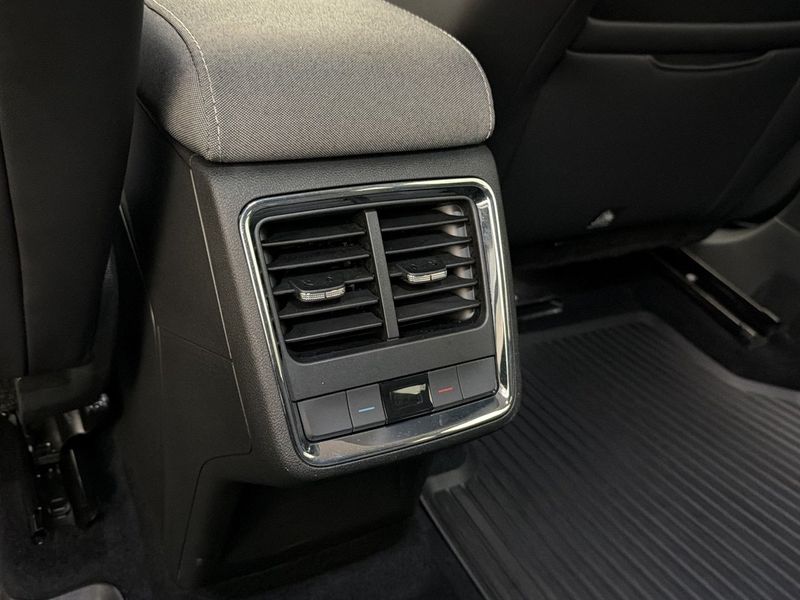 Skoda Enyaq bild 32