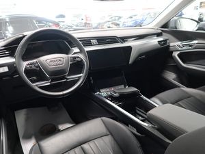 Audi Q8 bild 14