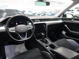Volkswagen Passat bild 17