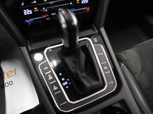 Volkswagen Passat bild 45
