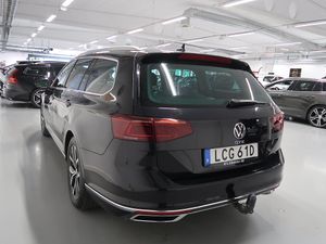 Volkswagen Passat bild 8