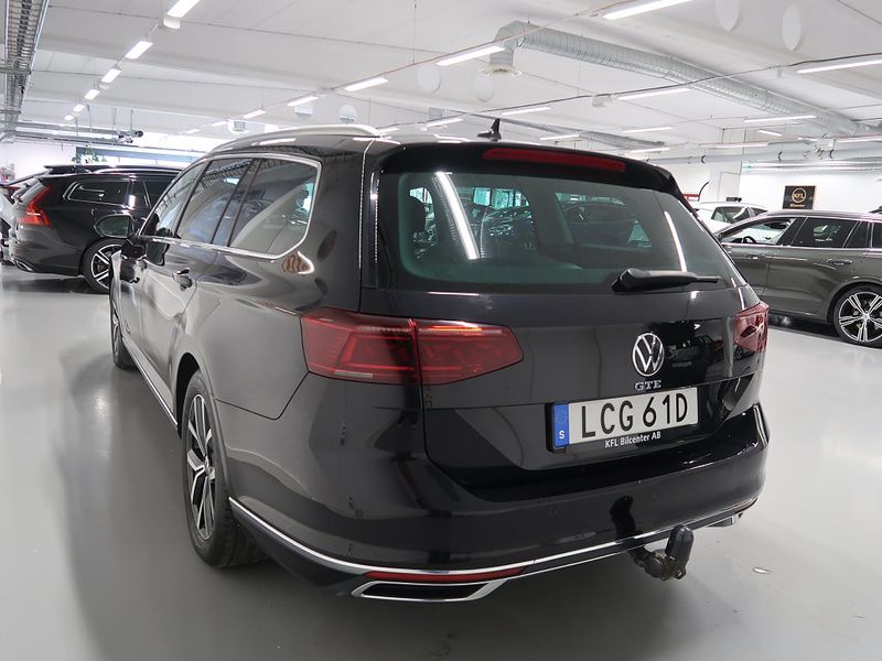 Volkswagen Passat bild 8