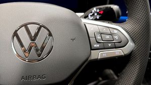 Volkswagen Passat bild 23