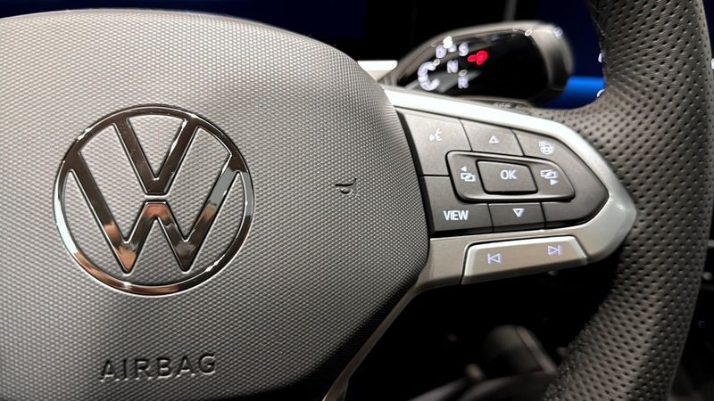 Volkswagen Passat bild 23