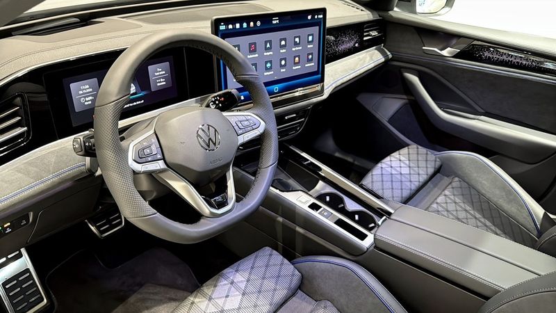 Volkswagen Passat bild 7