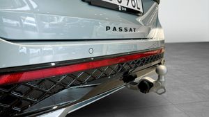 Volkswagen Passat bild 15