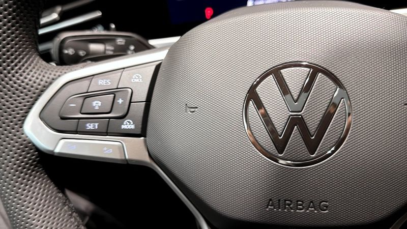 Volkswagen Passat bild 24