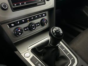 Volkswagen Passat bild 14