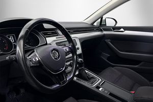 Volkswagen Passat bild 4