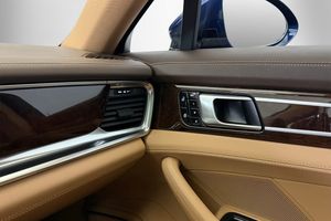 Porsche Panamera bild 15