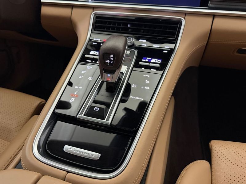 Porsche Panamera bild 17