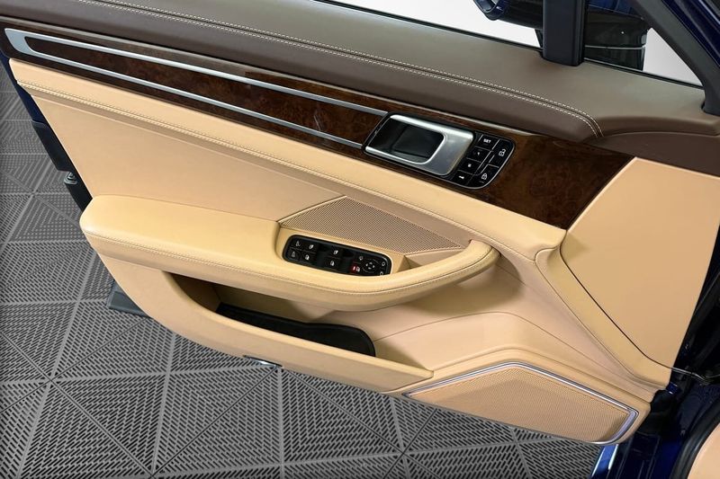 Porsche Panamera bild 14