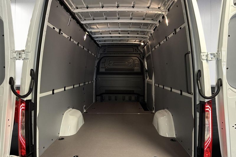 Mercedes Sprinter bild 7