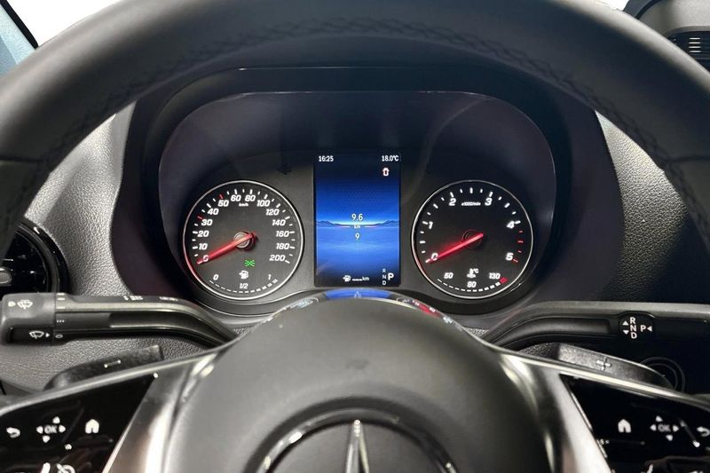Mercedes Sprinter bild 13