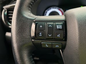 Toyota Hilux bild 17