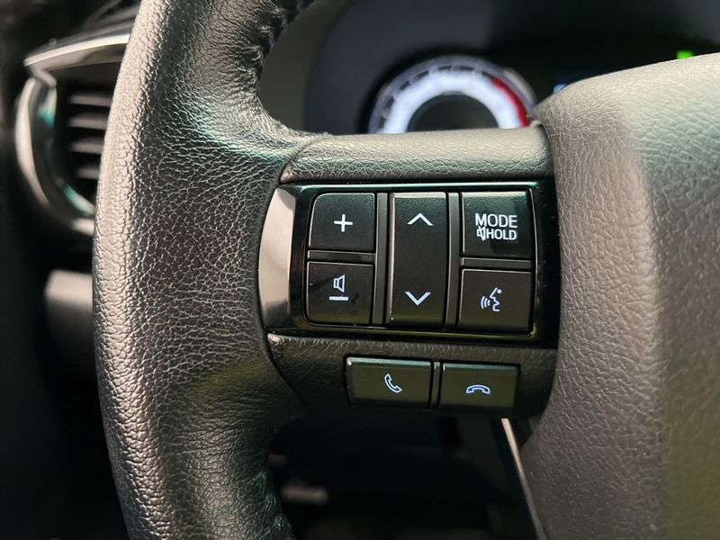 Toyota Hilux bild 17