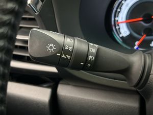 Toyota Hilux bild 16