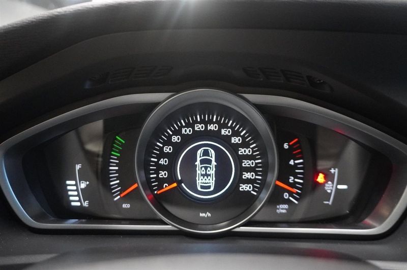 Volvo V40 bild 16